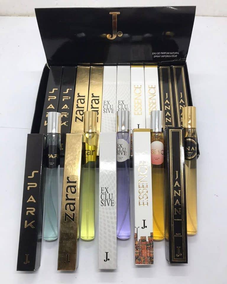 Perfume Bottles Close-up – Mood Enhancing Scents